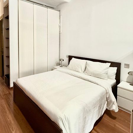 Newly Renovated Stylish Eixample - Great Location Barcelona Eksteriør bilde
