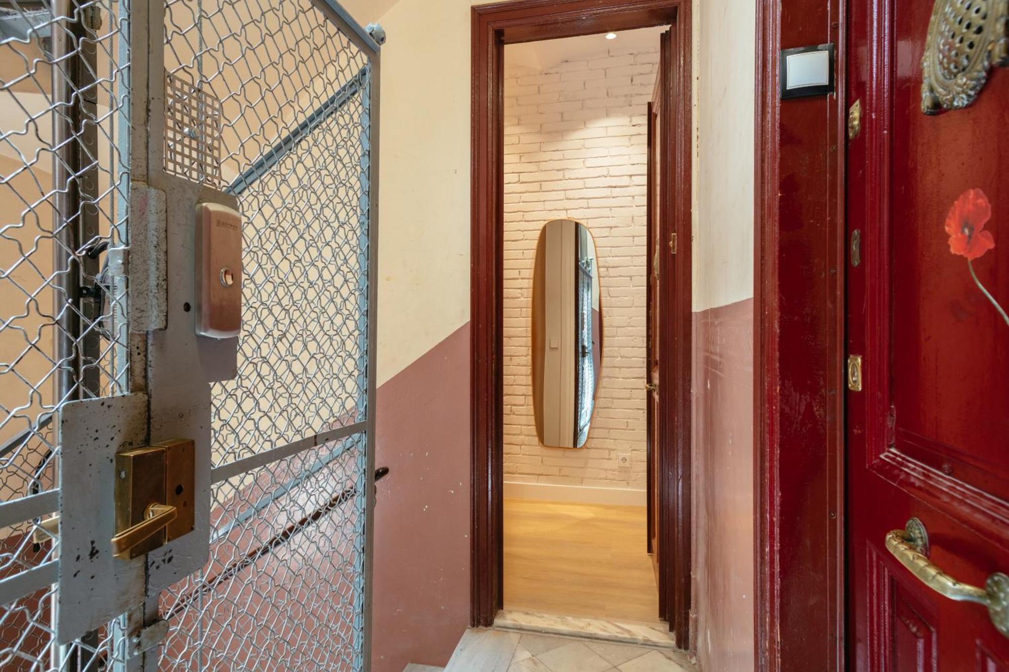 Newly Renovated Stylish Eixample - Great Location Barcelona Eksteriør bilde