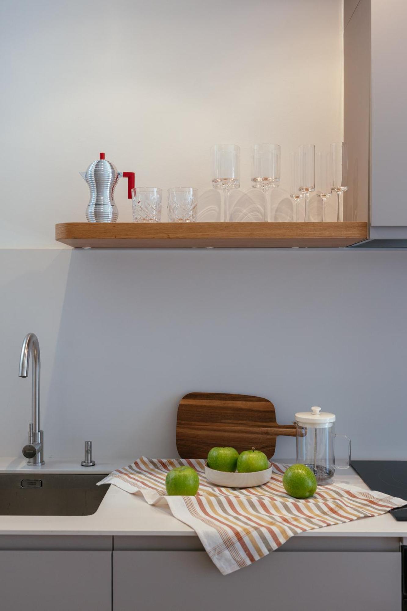 Newly Renovated Stylish Eixample - Great Location Barcelona Eksteriør bilde