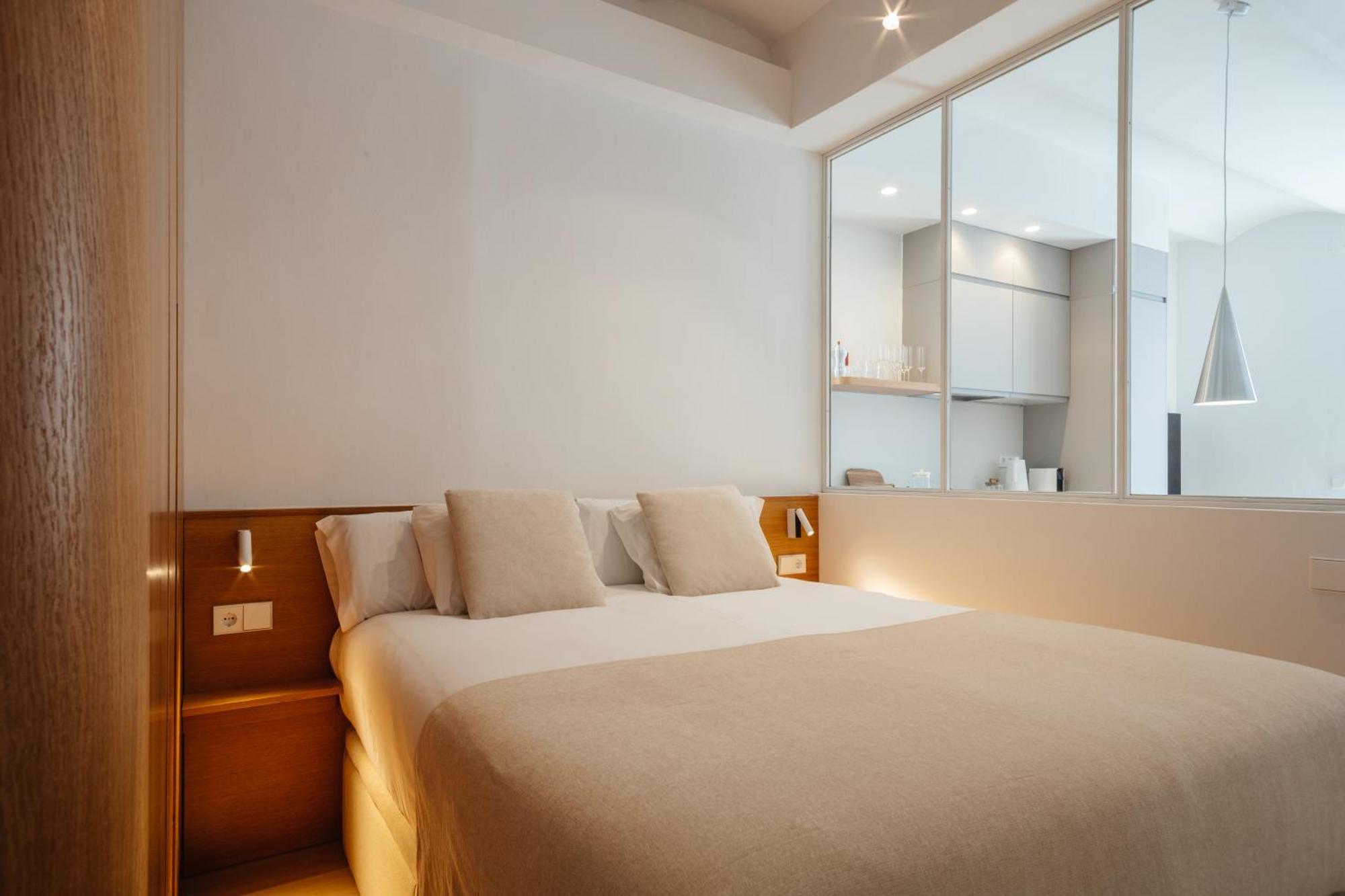 Newly Renovated Stylish Eixample - Great Location Barcelona Eksteriør bilde